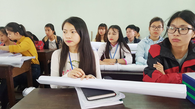 Lần đầu tại Khoa Cơ khí – Công nghệ, Trường ĐH Nông Lâm Huế: Doanh nghiệp tham dự Hội đồng bảo vệ tốt nghiệp và tuyển dụng sinh viên